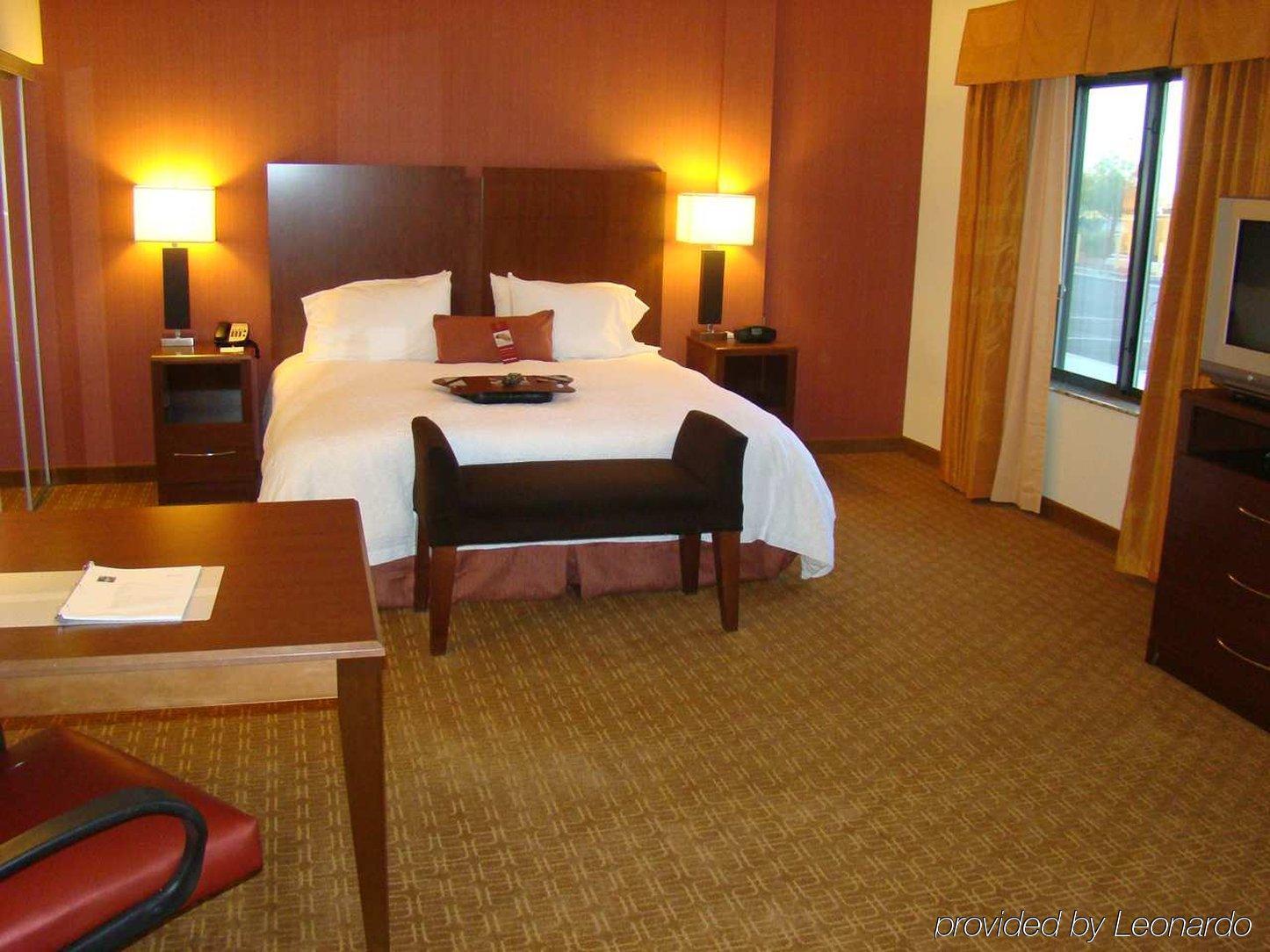 Hampton Inn & Suites Las Vegas-Red Rock/Summerlin Номер фото
