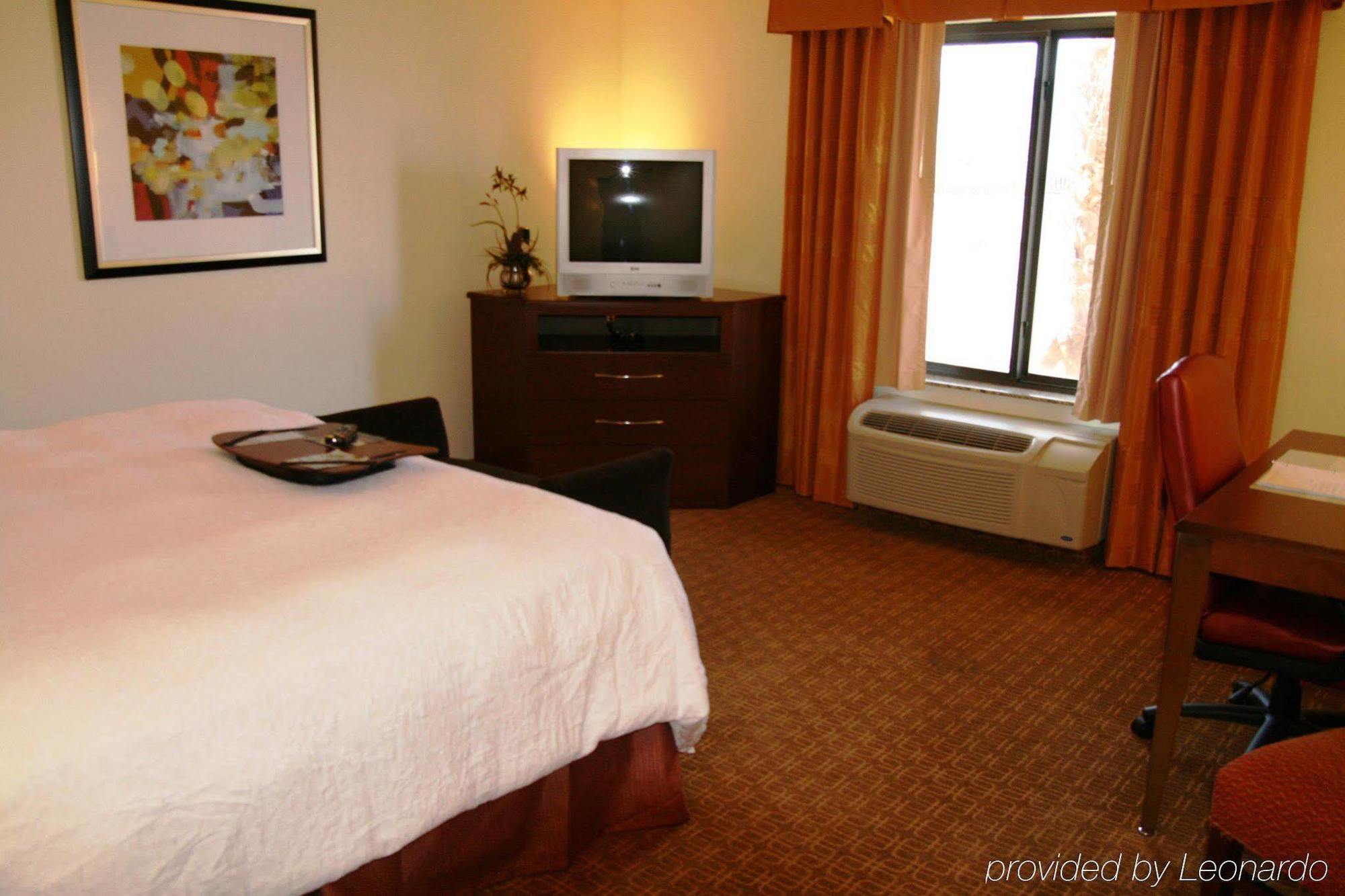 Hampton Inn & Suites Las Vegas-Red Rock/Summerlin Номер фото