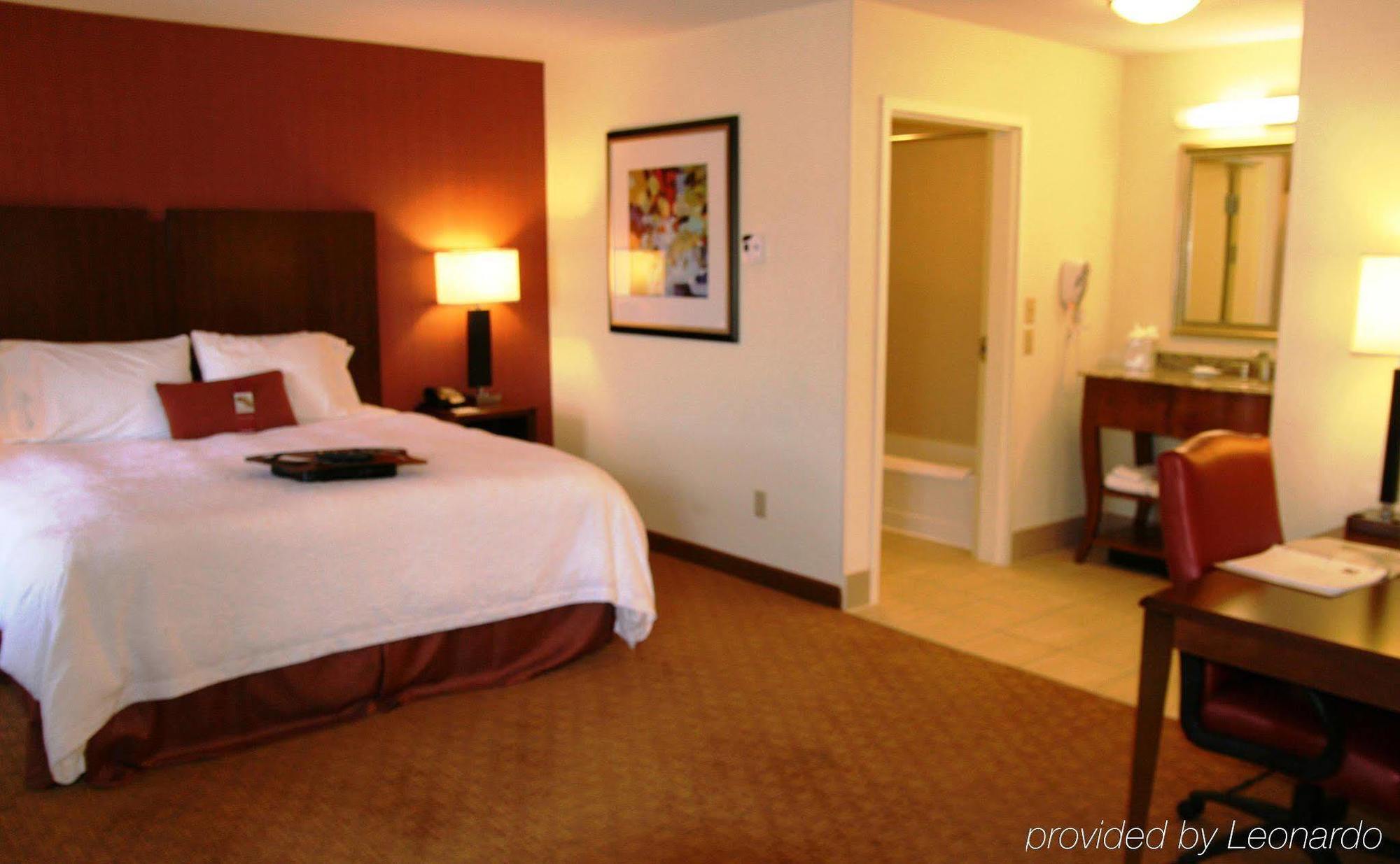 Hampton Inn & Suites Las Vegas-Red Rock/Summerlin Номер фото